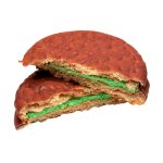 Alfajor de galleta bañada en chocolate con relleno de marshmallow sabor pistacho de dubai
